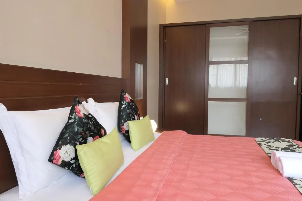 Amaris Villas George Town Malesia